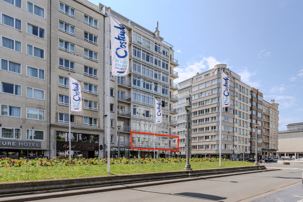 Lichtrijk hoekappartement te centrum Oostende - foto 2