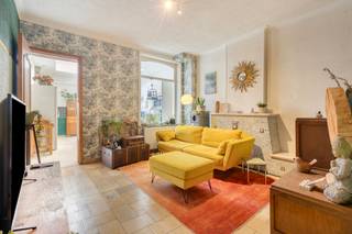 In de Voldersstraat ter hoogte van nr. 176 vinden we deze gerenoveerde woning in een landelijke omgeving met vlotte verbinding naar alle...