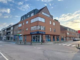 Commercial for sale in Aartselaar