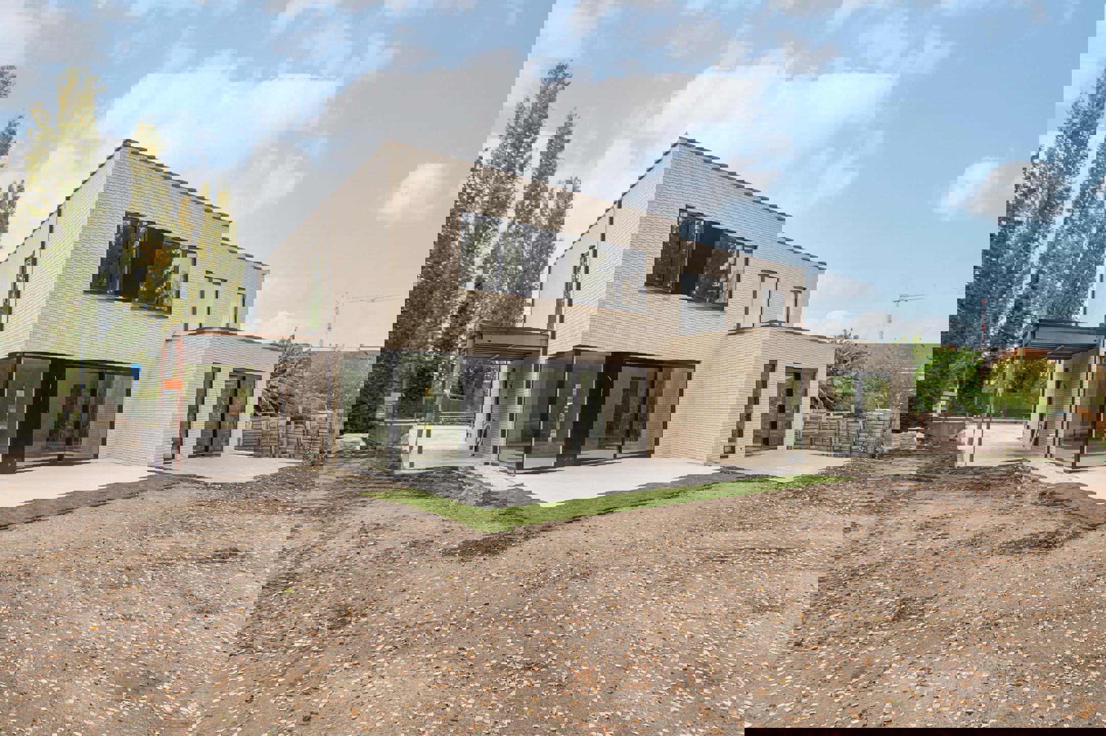 Energiezuinige halfopen volledig instapklare nieuwbouwwoning - foto 3