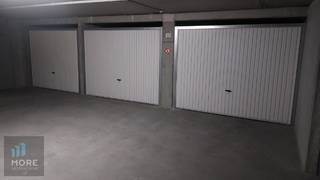 Individual and private double (side-by-side) garage box for sale on level -3 in Knokke-Centrum, near Zoutelaan, Dumortierlaan, and Lippenslaan. Easy access for driving in. Automated communal entry gate.<br /><br /><br /><br /><span><strong>For sale under conditions; See www.more.be, "attachments" and subject to availability.</strong></span>