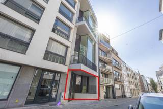 LICHTRIJKE STUDIO IN NIEUWBOUWRESIDENTIE ORT NABIJ DE VISSERSKAAIOp de begane grond van de prachtige nieuwbouwresidentie Ort, vlak bij de levendige...