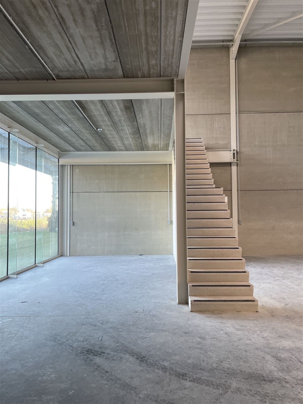 Zeer veelzijdige KMO-unit met goede zichtbaarheid - foto 5