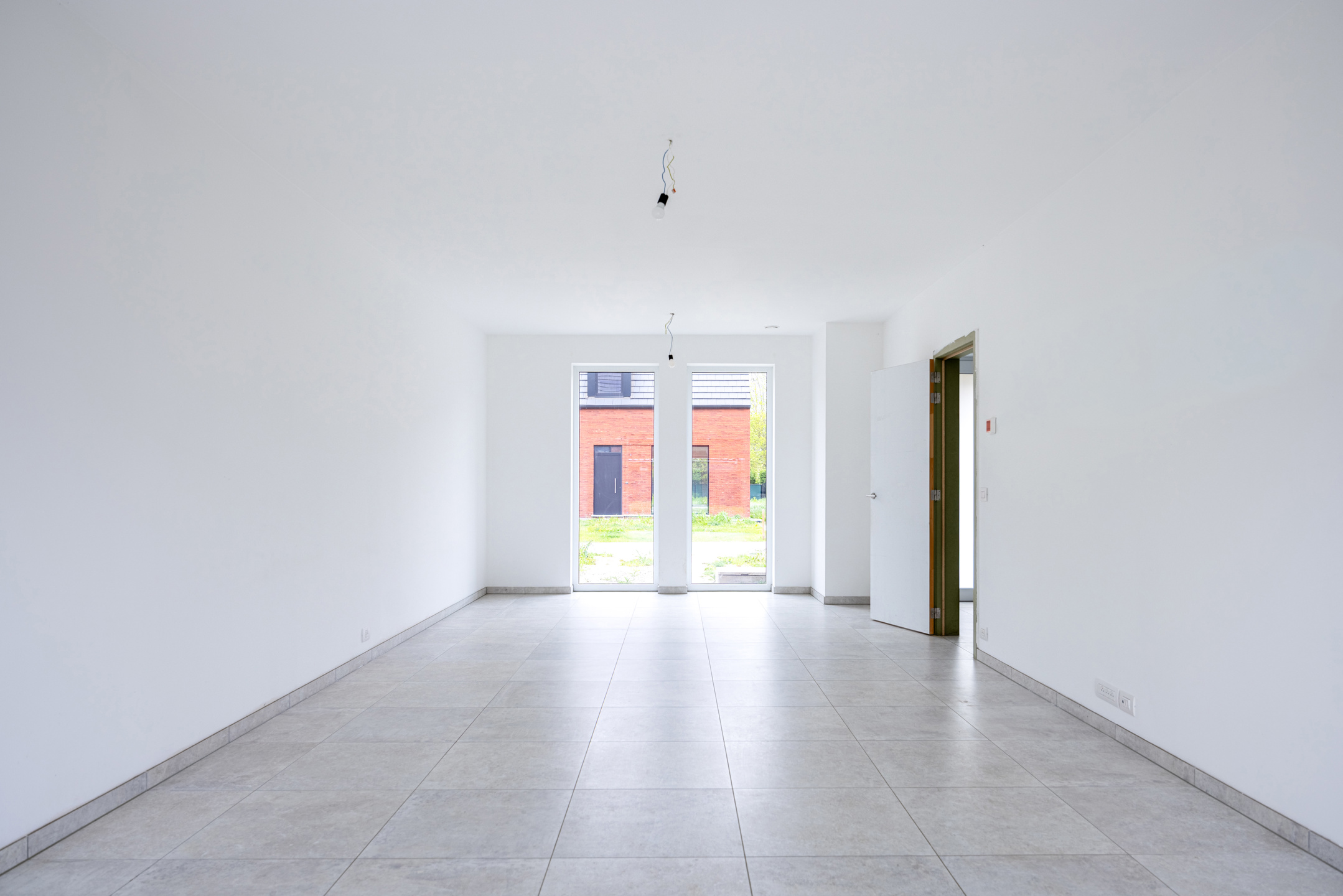 Moderne woning gelegen in rustige buurt (registratierechten) - foto 4