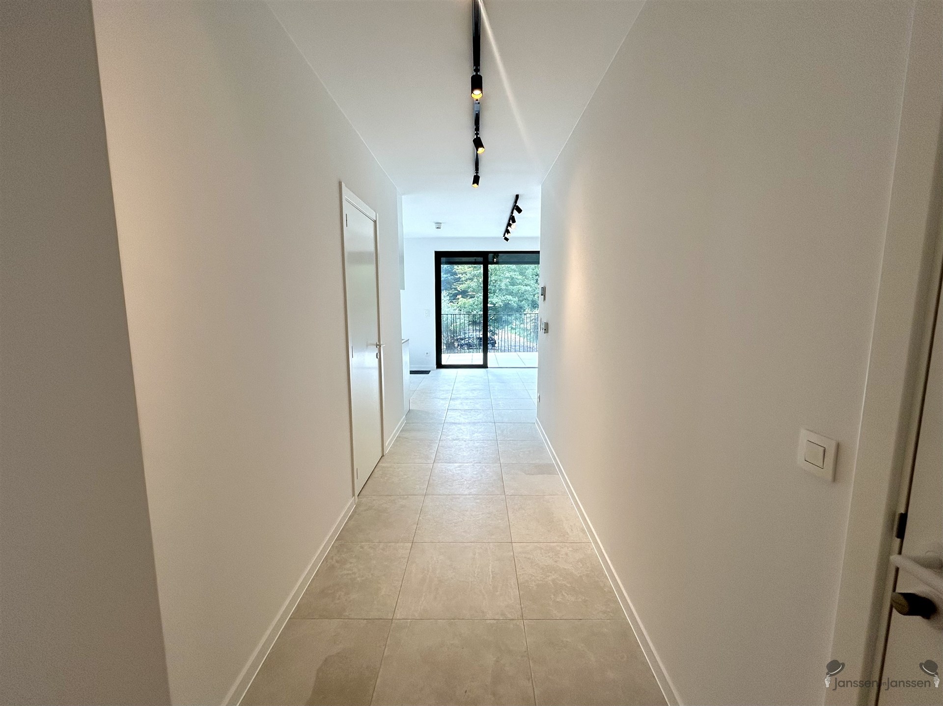 Service flat met 1 slaapkamer - foto 3