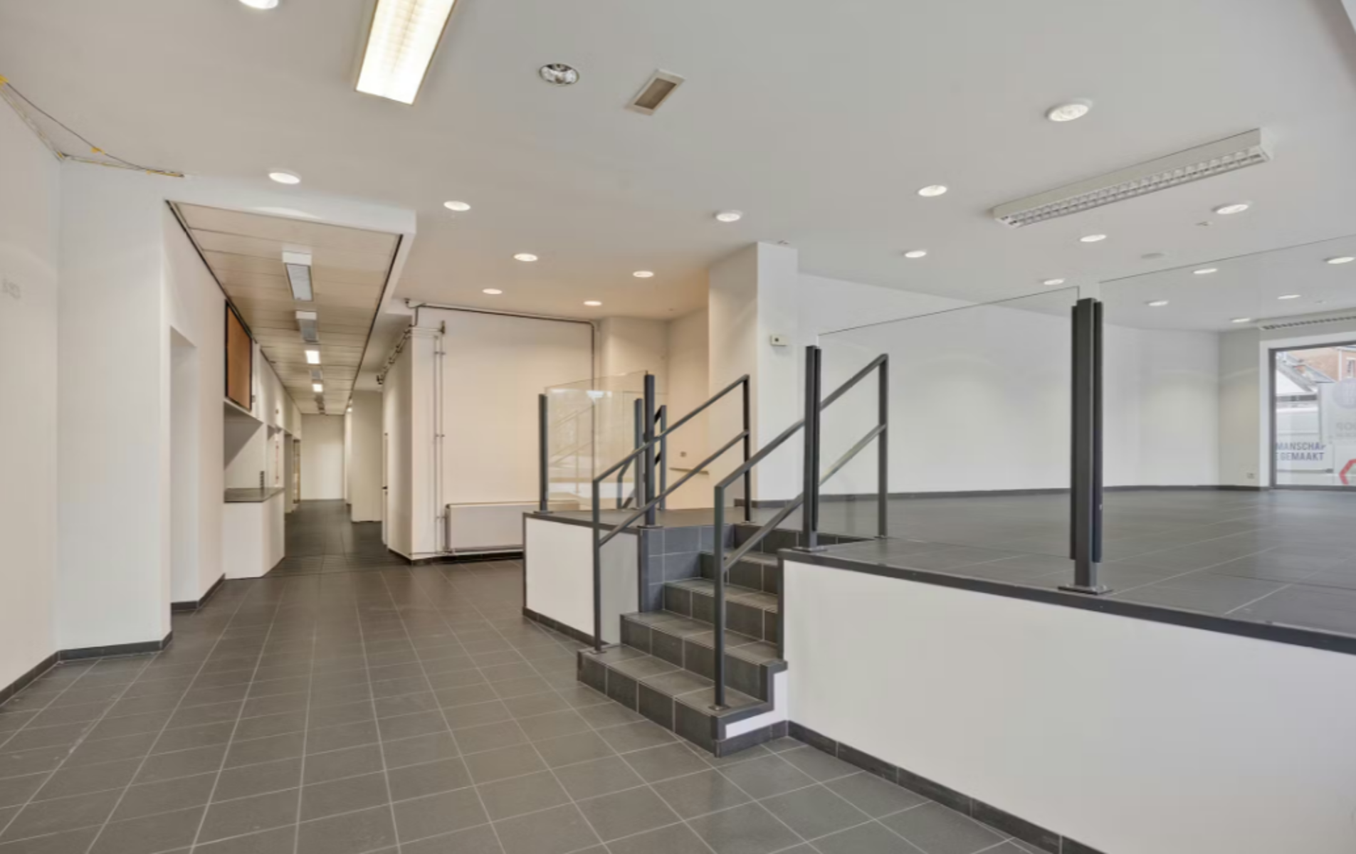 Commercial à vendre à Hasselt