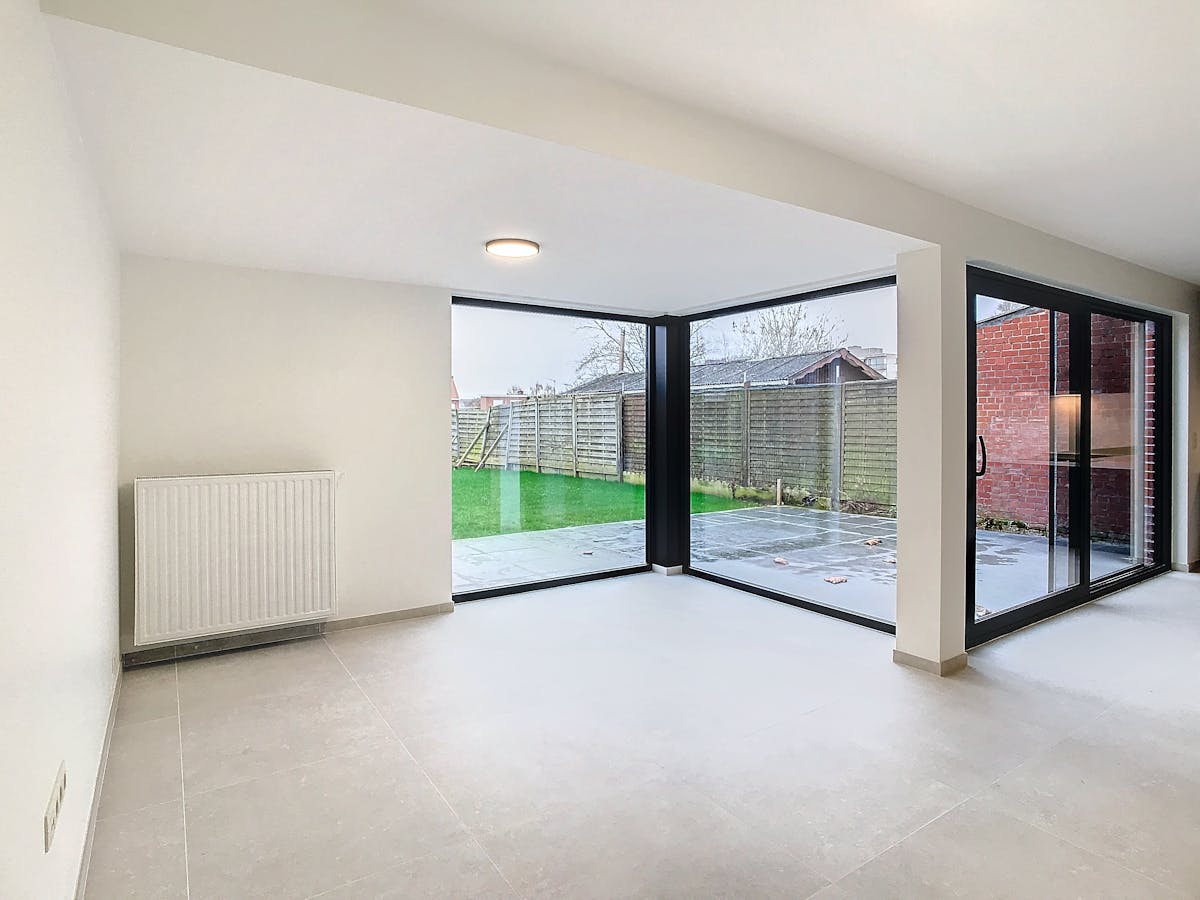 Recent house with 3 rooms, garage and garden in Poperinge - photo 5