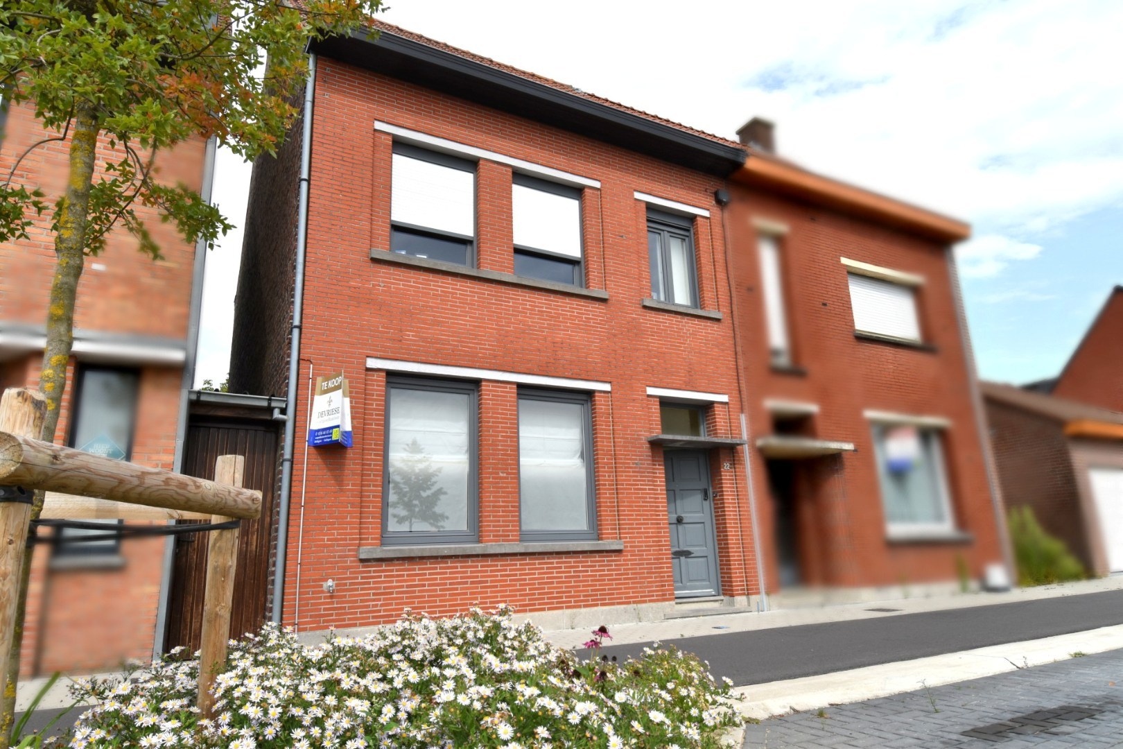 Gezinswoning met 3 slaapkamers en vlotte bereikbaarheid te Gullegem - foto 1