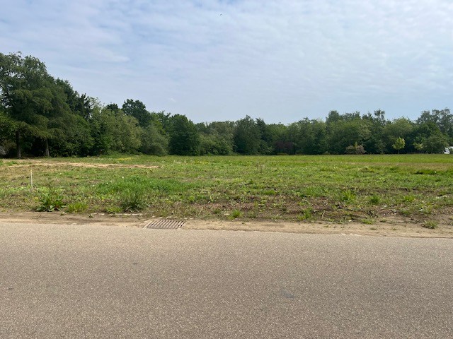 Bouwgrond van 639m2 voor OB te koop. - foto 2