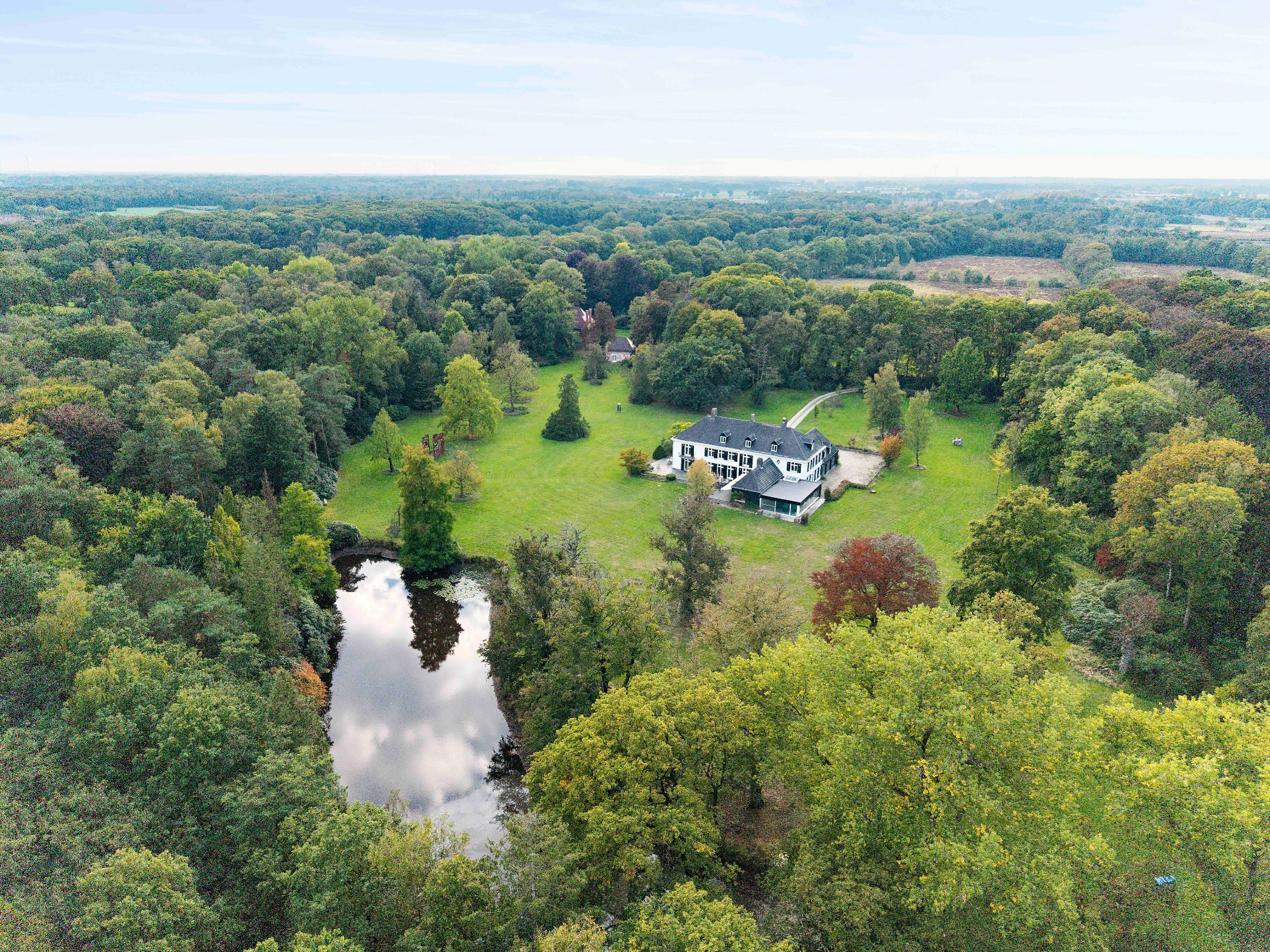 Landgoed op ruim 12 ha te Turnhout - foto 2