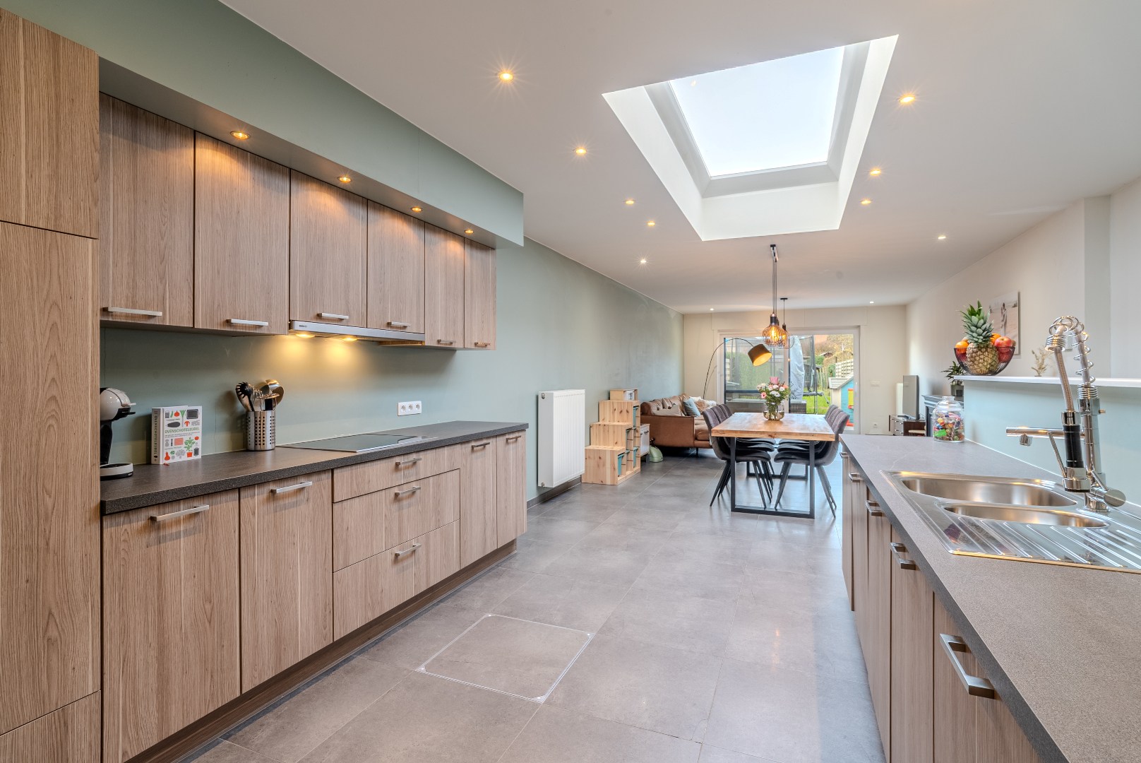 GERENOVEERDE WONING MET TUIN EN GARAGE - foto 5