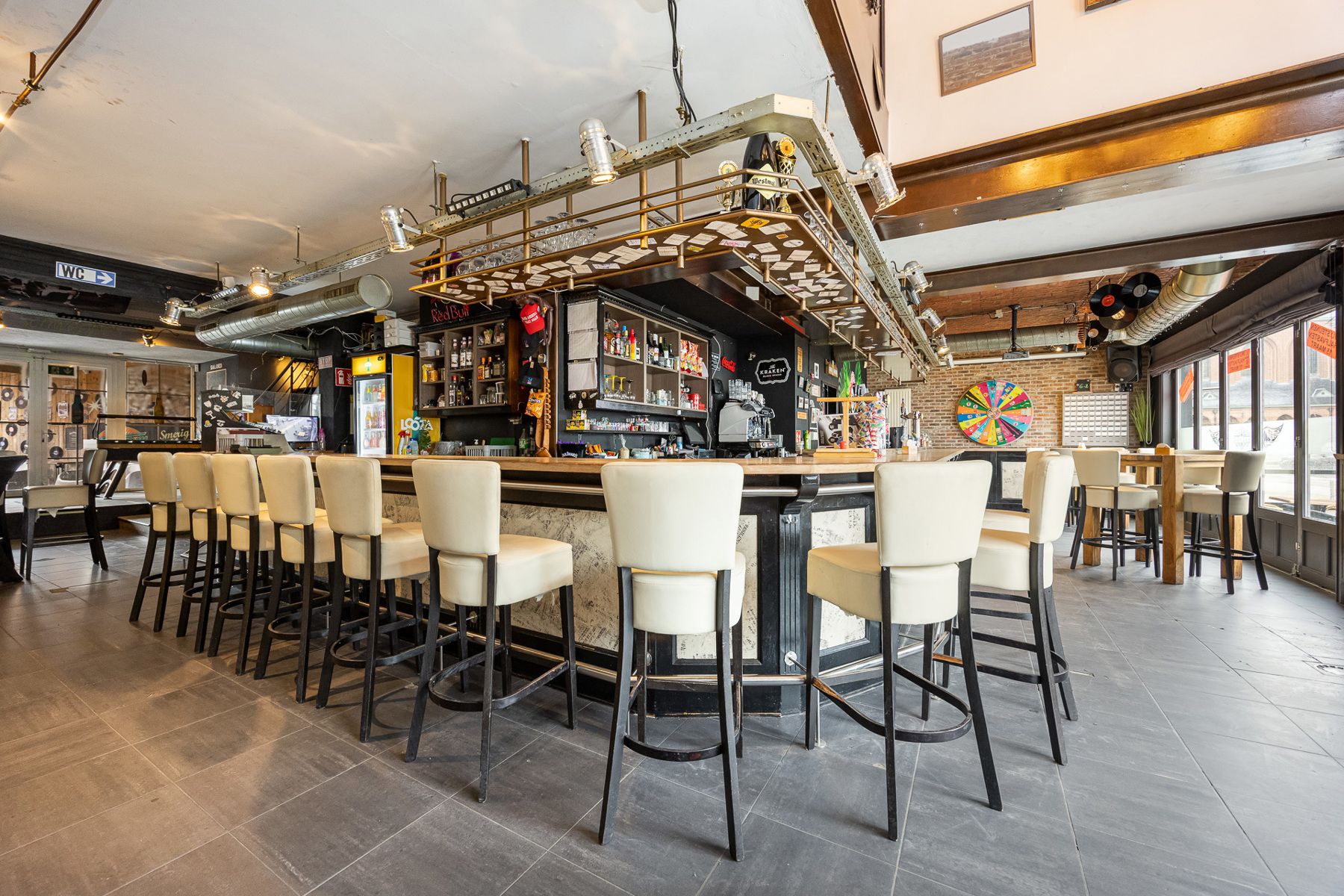 Café Saloed – Instapklaar horecapand met groot terras en ruime bovenverdiepingen - foto 5