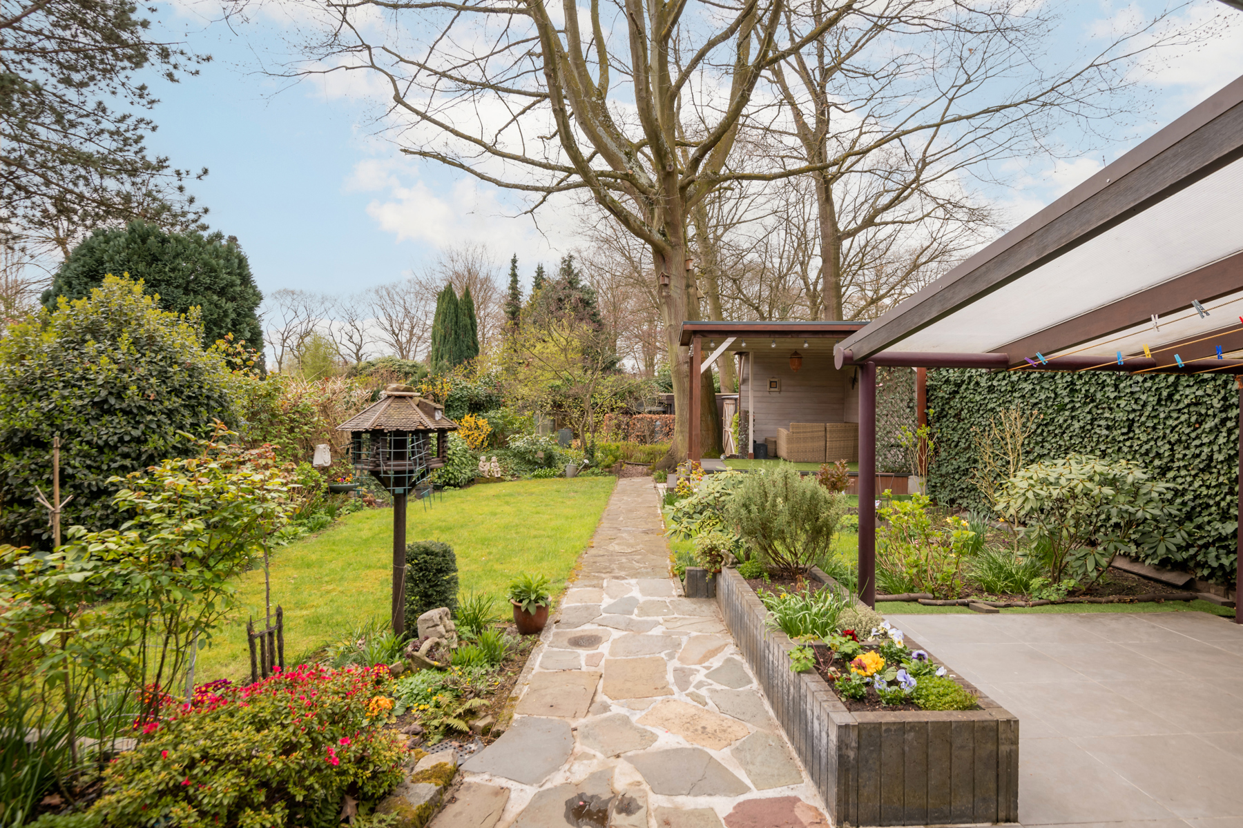 Charmante en instapklare halfopen bebouwing met zonnige tuin! - foto 2