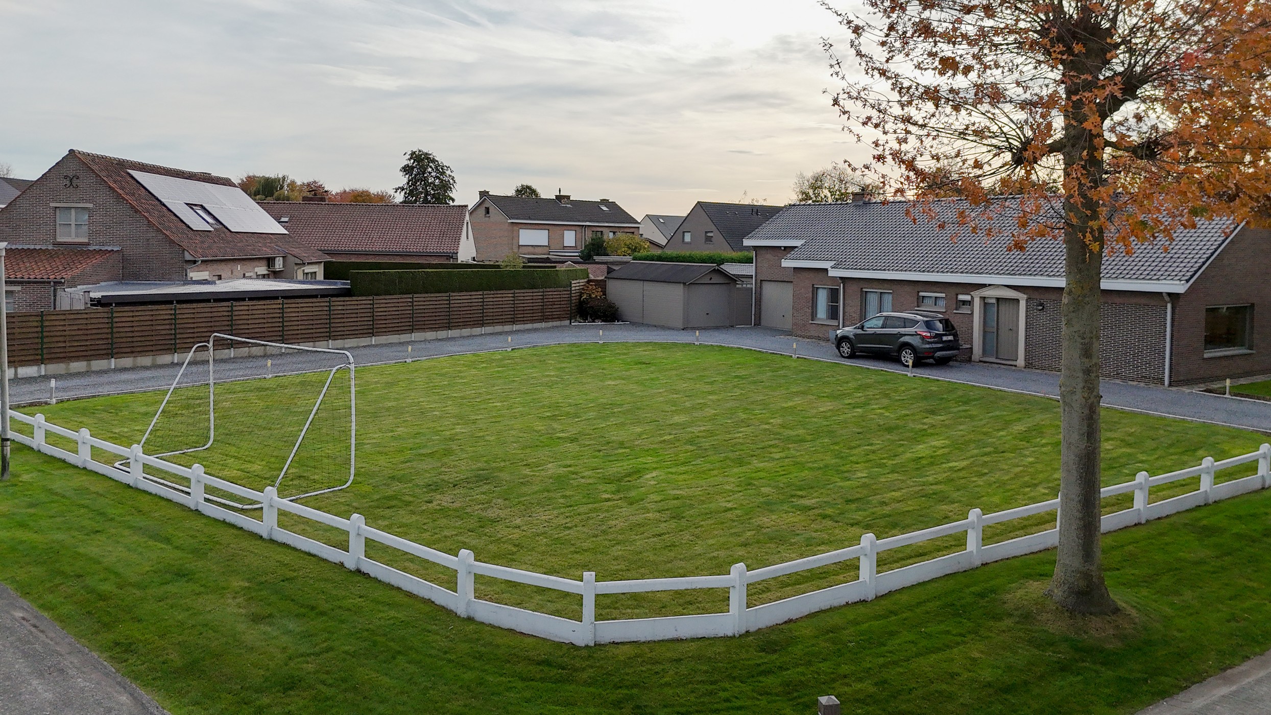 Bouwgrond op toplocatie - Rustig wonen, alles dichtbij - photo 3