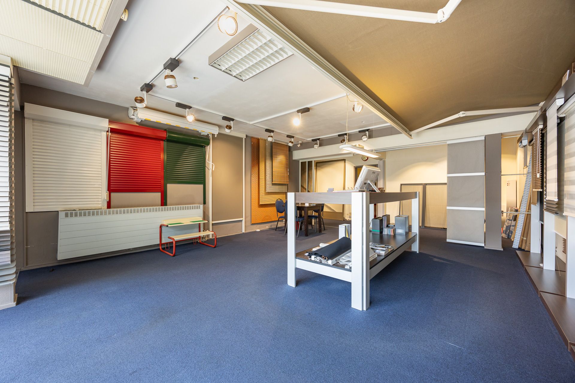 Polyvalente handelszaak op toplocatie in Merksem - foto 5