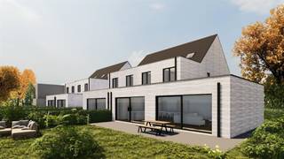 <p><span>Woon jij binnenkort in één van deze hoogwaardige halfopen nieuwbouwwoningen, waar luxe, comfort en energiezuinig wonen samenkomen? </span></p><p><span>Deze vier halfopen bebouwingen bieden alles wat u zoekt: hoogwaardige afwerking, ruime en lichte leefruimtes en een prachtige zuidwest georiënteerde tuin. Voeg daar een E-peil onder 20, slimme technologie en een volledig uitgeruste keuken aan toe en u heeft uw droomhuis gevonden. </span></p><p><span> </span></p><p><span>HOOGWAARDIGE AFWERKING</span></p><p><span>Geniet van tijdloze kwaliteit dankzij parketvloeren in alle leefruimtes en slaapkamers, en stijlvolle tegels in de keuken en badkamers.</span></p><p><span> </span></p><p><span>VEEL LICHT EN OPENHEID</span></p><p><span>Grote raampartijen zorgen voor veel lichtinval en verbinden de ruime leefruimtes naadloos met de zuidwest georiënteerde tuinen.</span></p><p><span> </span></p><p><span>SLIMME TECHNOLOGIE VAN NIKO HOME</span></p><p><span>Bedien verlichting en meer met Nico Home domotica voor optimaal comfort en gemak.</span></p><p><span> </span></p><p><span>RUIMTE VOOR IEDEREEN</span></p><p><span>Met 4 tot 5 slaapkamers, 2 badkamers en royale leefruimtes biedt deze woning meer dan voldoende ruimte voor uw gezin.</span></p><p><span> </span></p><p><span>ENERGIEZUINIG & TOEKOMSTGERICHT</span></p><p><span>Een E-peil onder 20 dankzij zonnepanelen, een warmtepomp en hoogwaardige isolatie. Klaar voor een duurzame toekomst met lage energiekosten.</span></p><p><span> </span></p><p><span>VOLLEDIG GEÏNSTALLEERDE KEUKEN</span></p><p><span>Een droomkeuken met hoogwaardige toestellen van Miele en Novy, perfect om heerlijke maaltijden te bereiden.</span></p><p><span> </span></p><p><span> </span></p><p><span> </span></p>