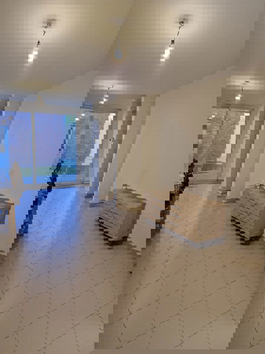 Huis te huur in Staden met 3 slaapkamers - foto 3