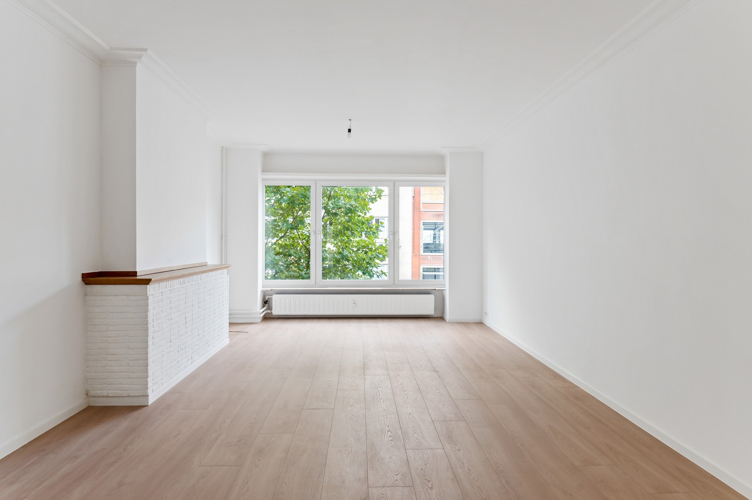 Licht en ruimte in het hart van Antwerpen – 1 slaapkamer appartement - foto 2