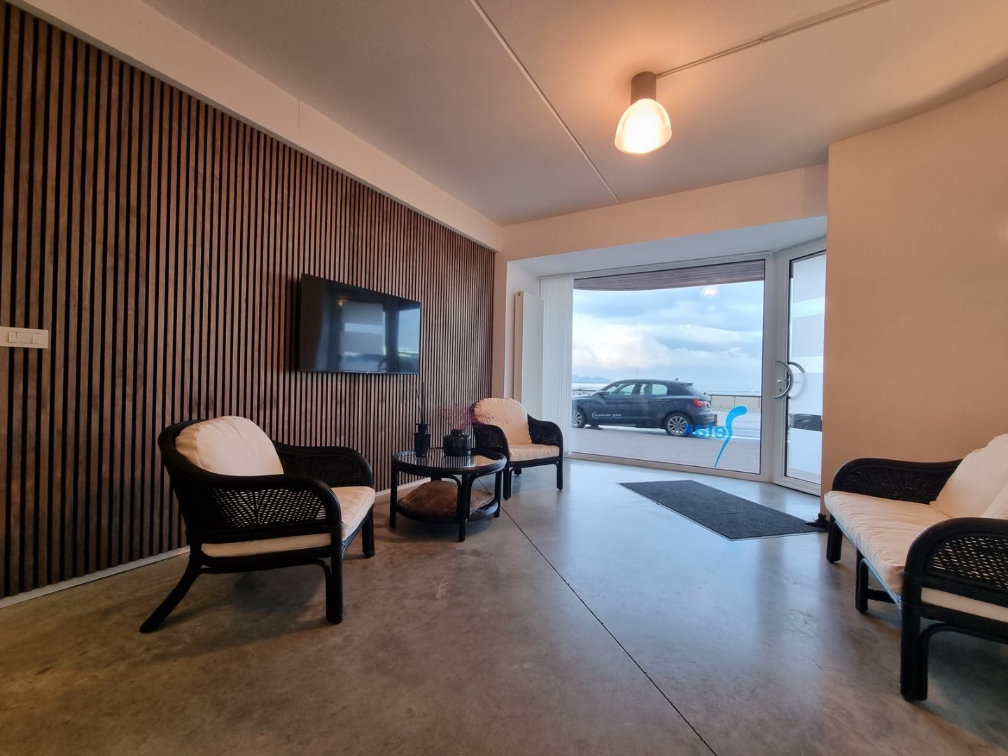 Uitzonderlijk appartement/loft op de zeedijk van Heist (271 m² bew. opp!!) - foto 4