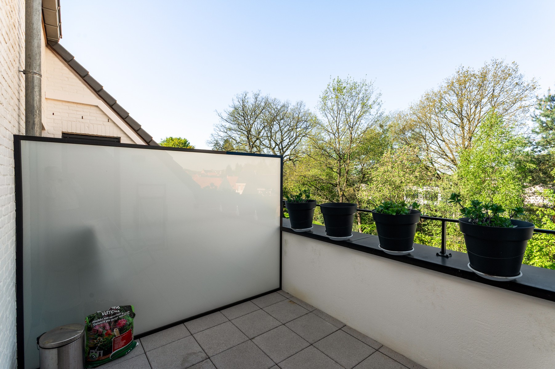 Recent appartement met terras in het centrum - foto 4