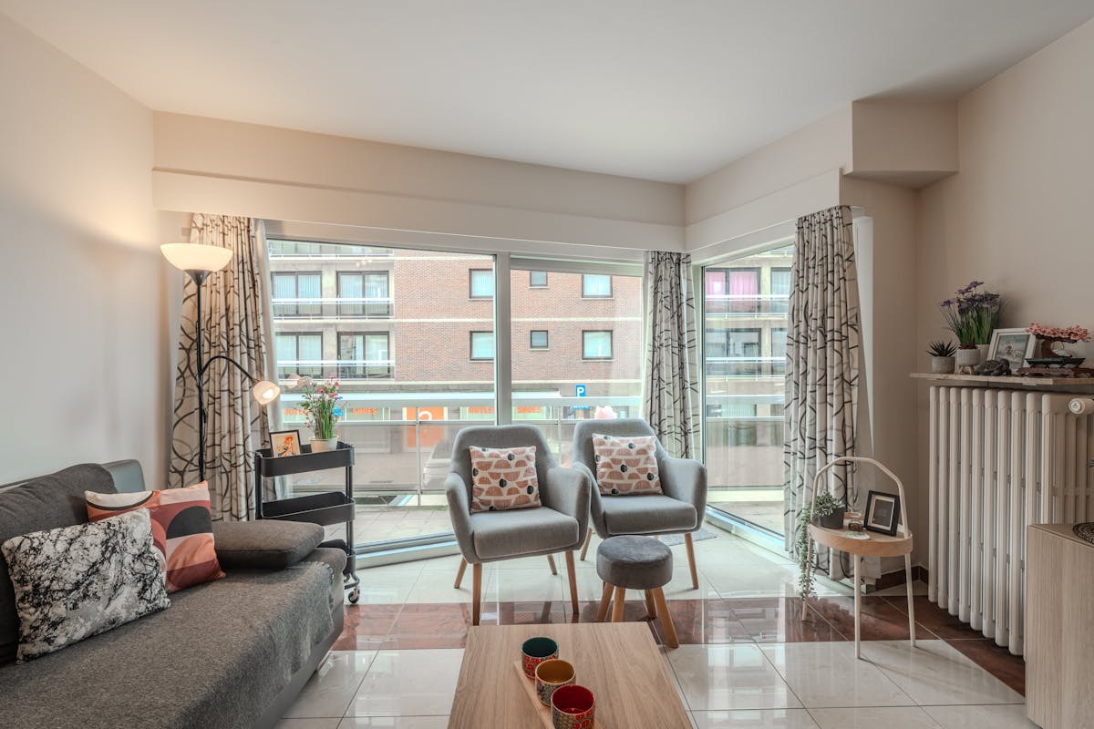 Lichtrijk éénslaapkamer appartement met zijdelings zeezicht! - foto 5