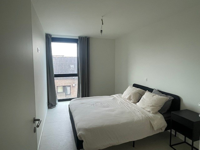 Recent en hoogwaardig afgewerkt appartement in het centrum van Harelbeke - foto 4