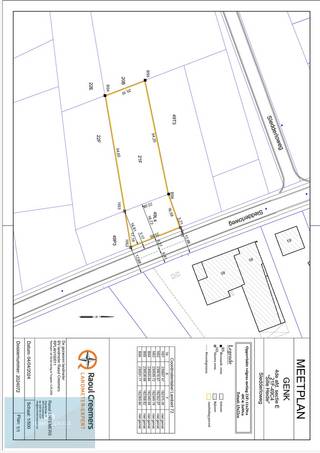 Bouwgrond van 13a 6ca te koop op de Sledderloweg ter hoogte van nr. 90 3600 Genk.<br /><br />De eerste 50 meter gemeten vanaf de rooilijn, is gelegen in woongebied. Achterliggende gedeelte is gelegen in de zone voor dagrecreatie.<br /><br />Voor meer informatie contacteer Baykal op 0497 52 35 95 of mail naar info@immo-center.be .<br /><br />Op zoek naar panden? Bekijk dan snel onze website op: https://www.immo-center.be/nl/tekoopgenk/ <br />