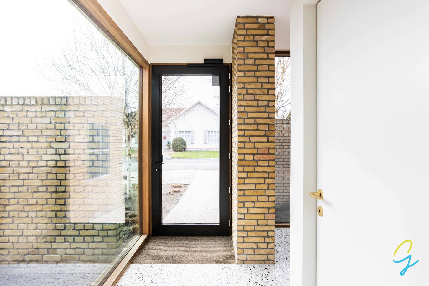 Veelzijdig gebouw en appartement te koop te Berlare - foto 5