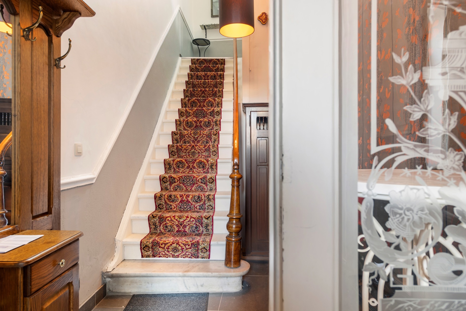 Karaktervol herenhuis met ruimte en tal van mogelijkheden. - foto 4