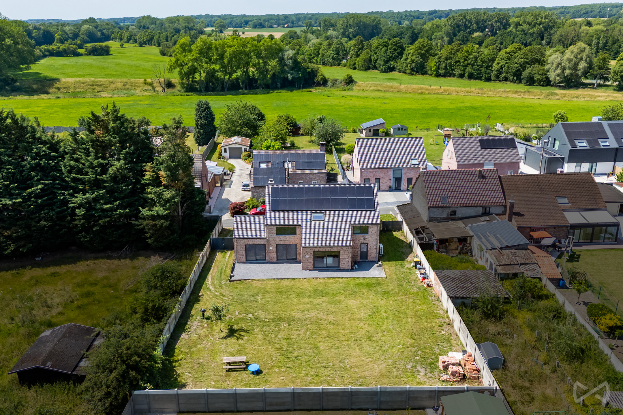 Huis te huur in Hautrage met 4 slaapkamers - foto 1
