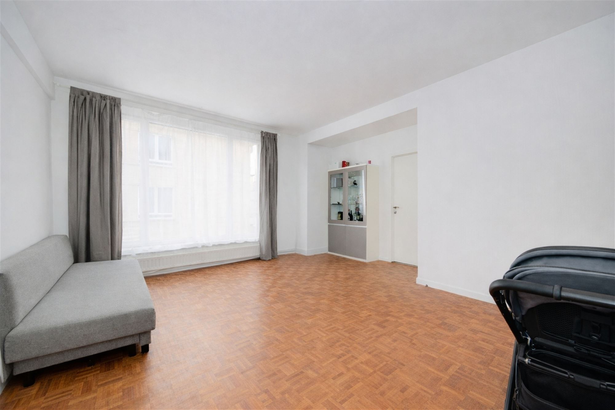 Licht hoekappartement met 1 slk aan het oude Gerechtsgebouw - foto 3