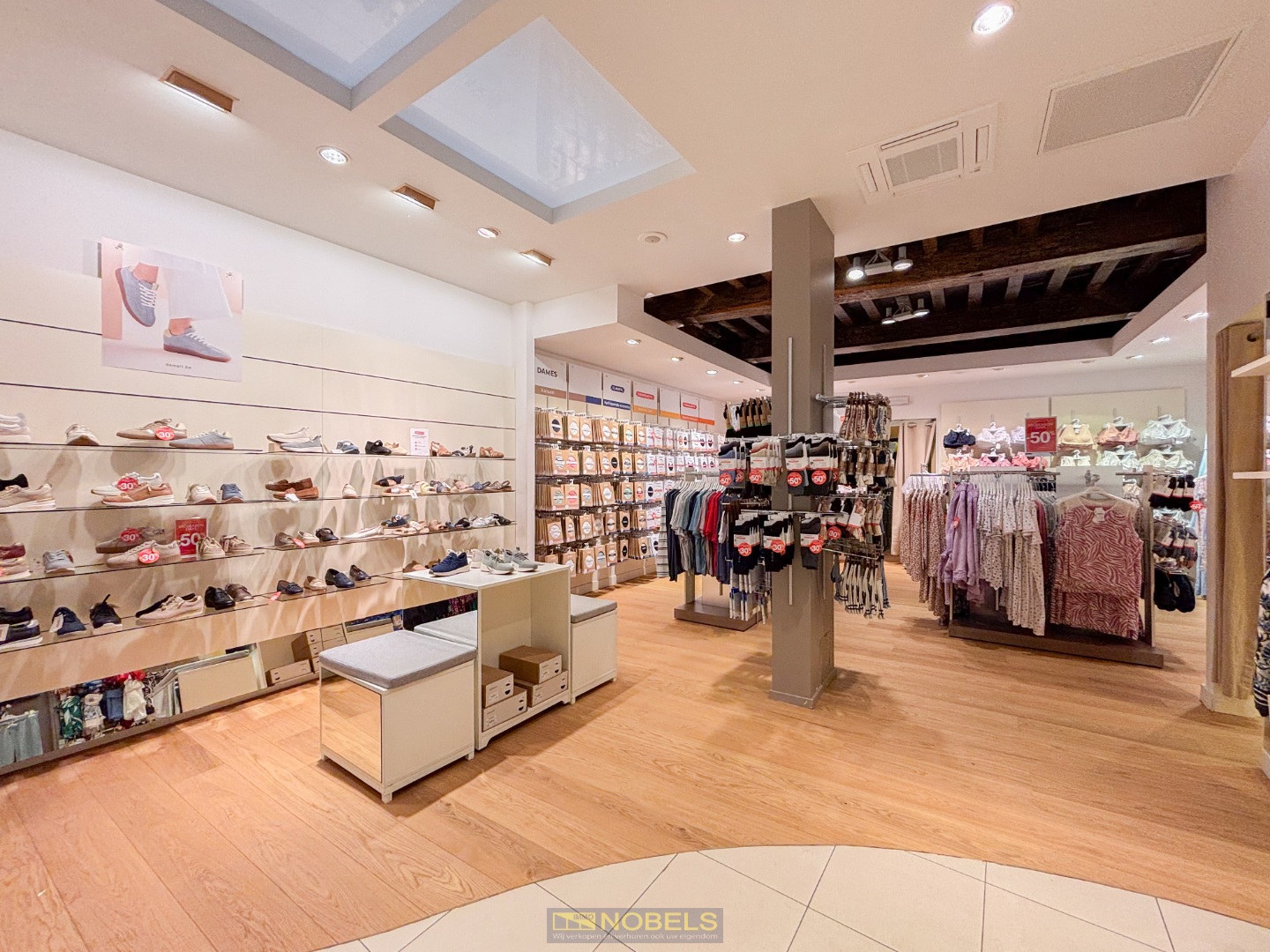 TE HUUR, ZEER RUIM en veelzijdig handels- en commercieel pand in het centrum van Oudenaarde - foto 4