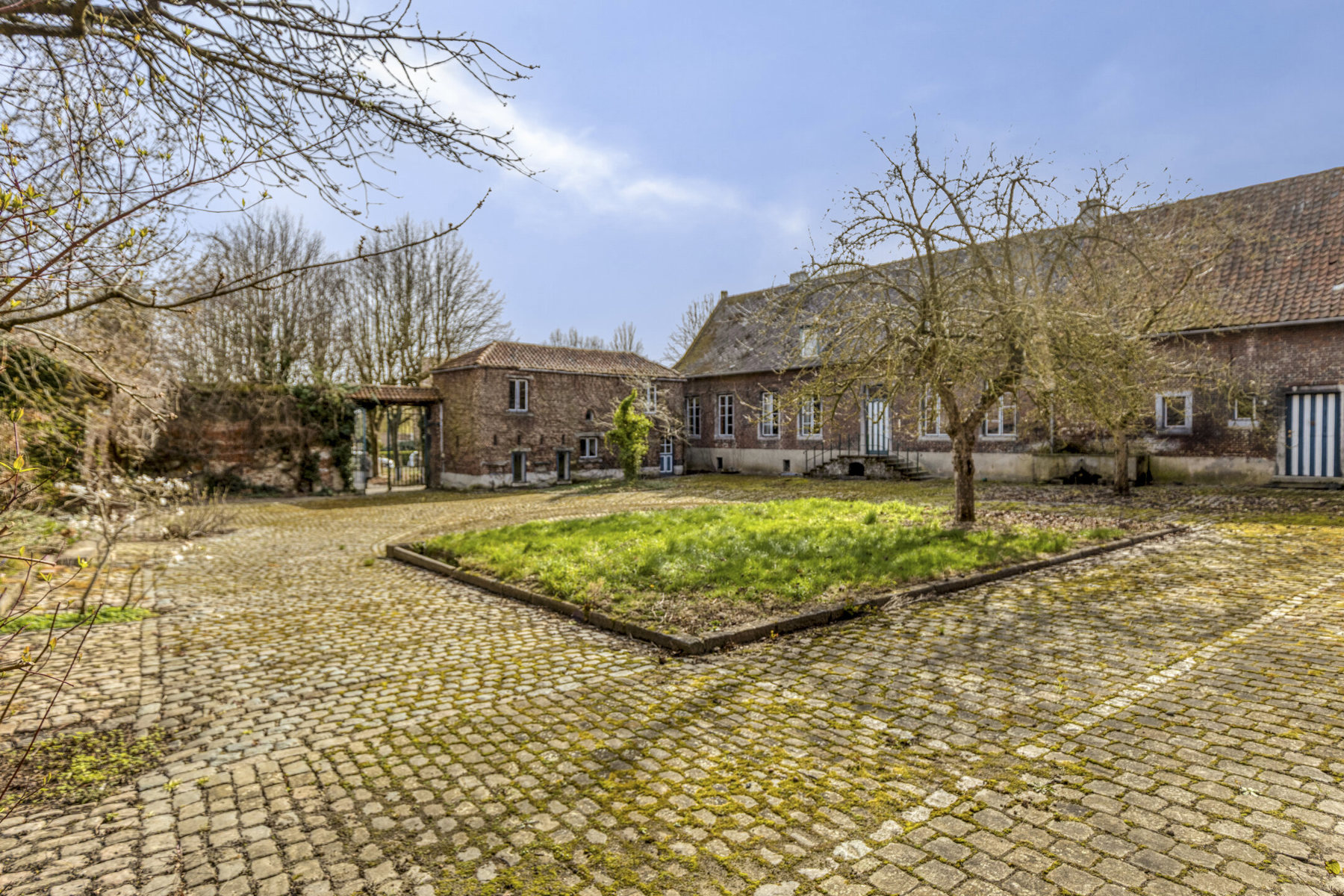 House for sale in Ternat with 5 bedrooms - photo 3