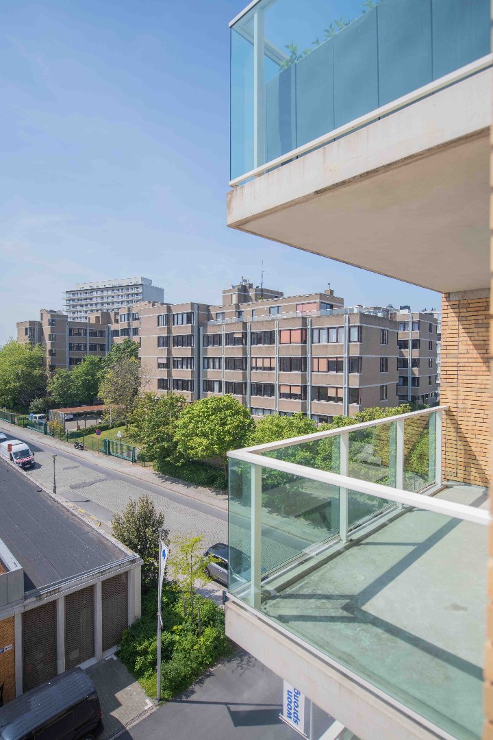 OOSTENDE OP WANDELAFSTAND VAN MERCATORDOK EN  CENTRUM - foto 5