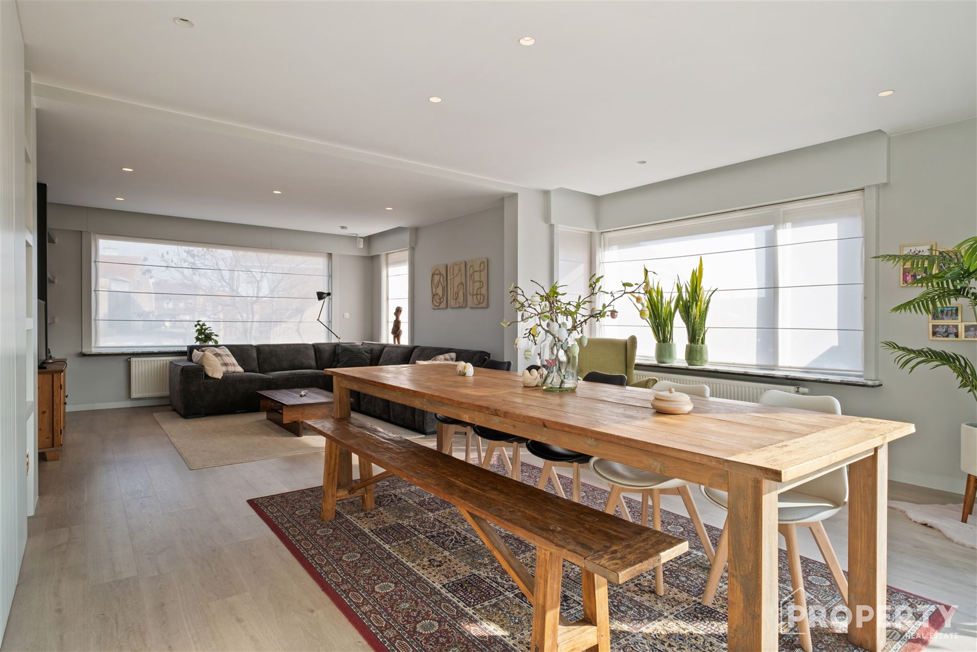 Ruime instapklare woning met 4 slaapkamers te koop! - foto 3