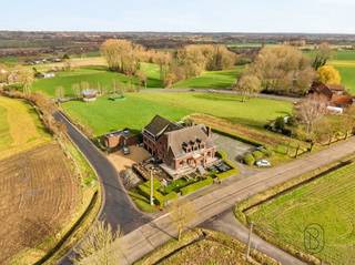 Te koop: vergund fietshotel en/of ideale B&B.Unieke investeringskans! Dit volledig vergunde fietshotel/B&B is ideaal gelegen en perfect ingericht...