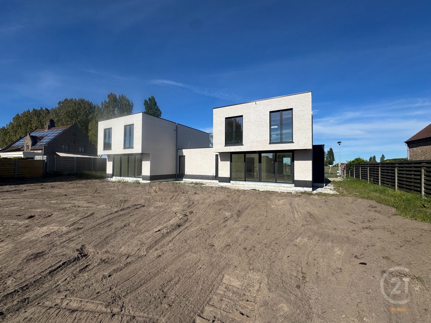 Moderne gezinswoningen met 3 ruime slaapkamers, 2 badkamers en inpandige garage! - foto 5