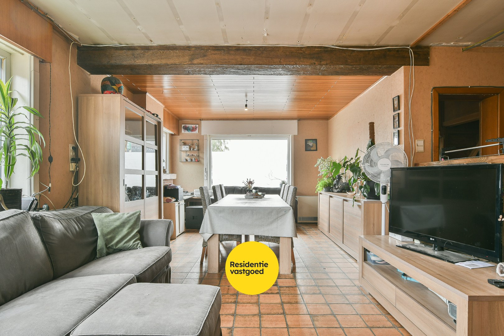 Te renoveren woning in het centrum van Veldegem - foto 4