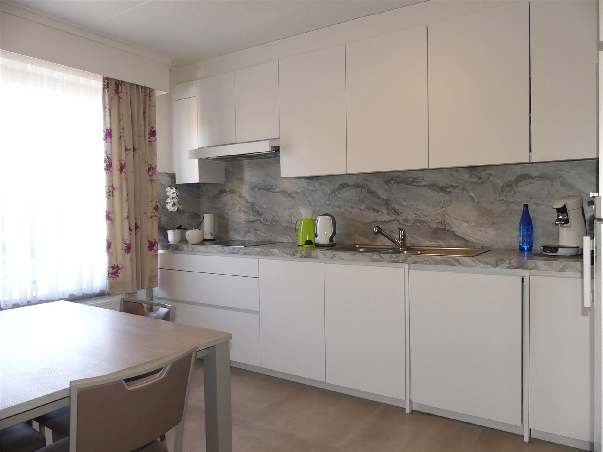 Instapklaar appartement met 3 slaapkamers en garage in het centrum van Diksmuide - foto 4