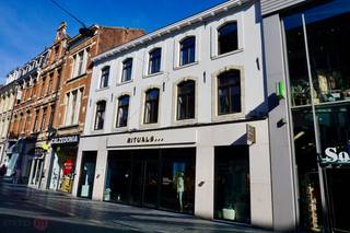 Recent appartement met terras en 1 slaapkamer te huur in hartje LeuvenDiestsestraat 89 bus 201 – 3000 LeuvenOp zoek naar een comfortabel appartement...