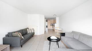 Situé sur la Lippenslaan, à distance de marche de la mer et de la plage, nous vous proposons à la vente cet appartement économe en énergie avec...