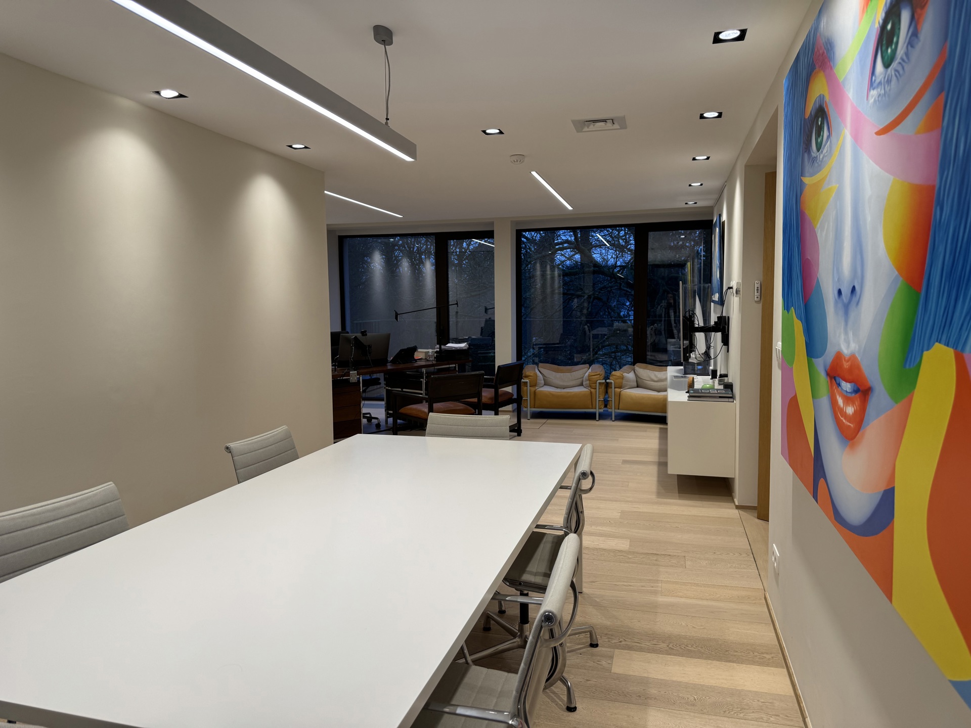 Commercial for rent in Uccle - photo 2