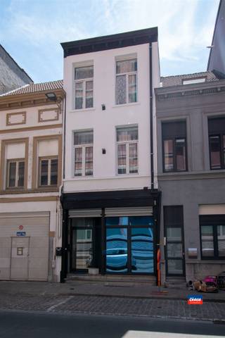 <p><span>2018 ANTWERP | MAISON RÉSIDENTIELLE AVEC COMMERCE</span></p>