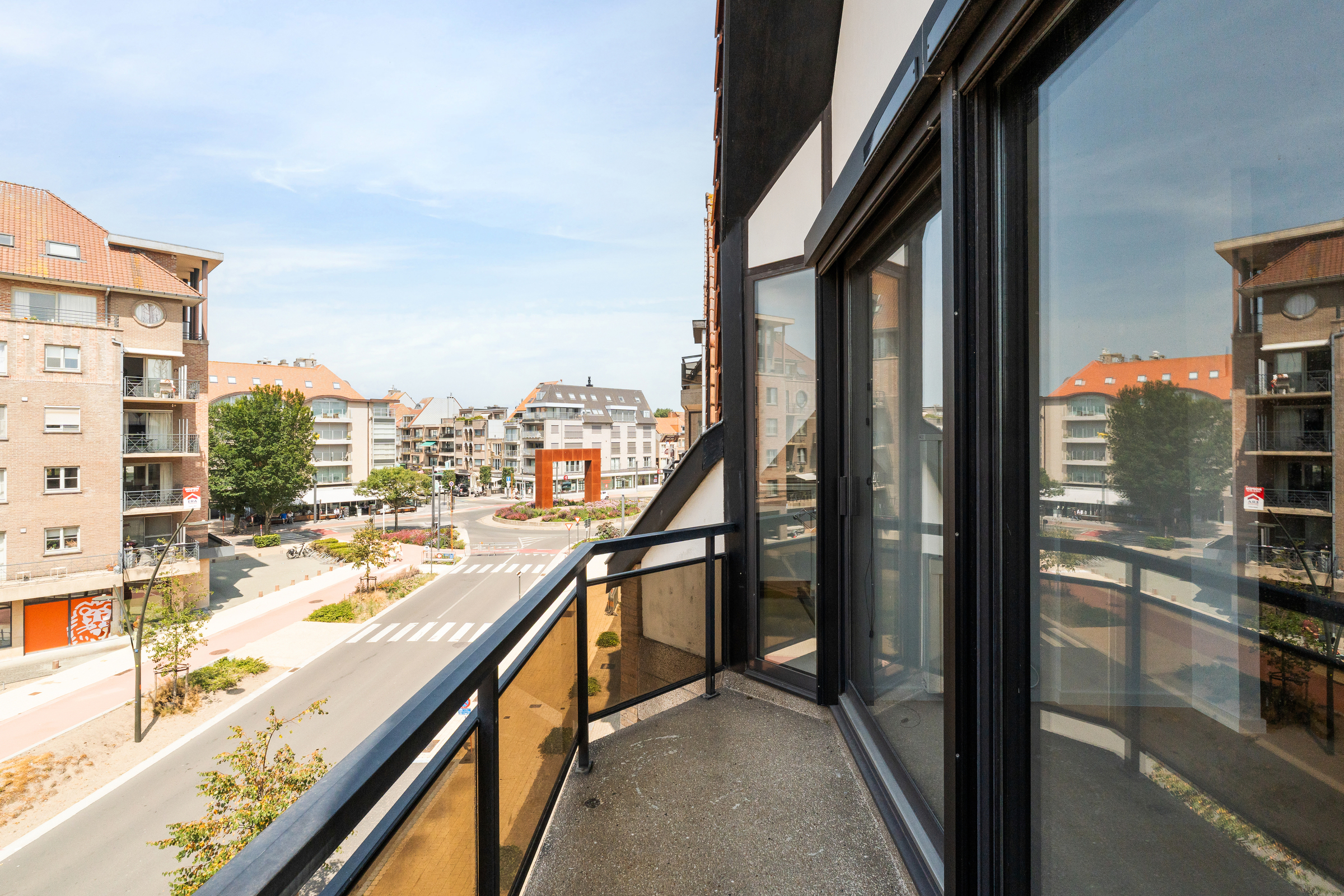 Ruim, gerenoveerd appartement in hartje Koksijde - foto 5