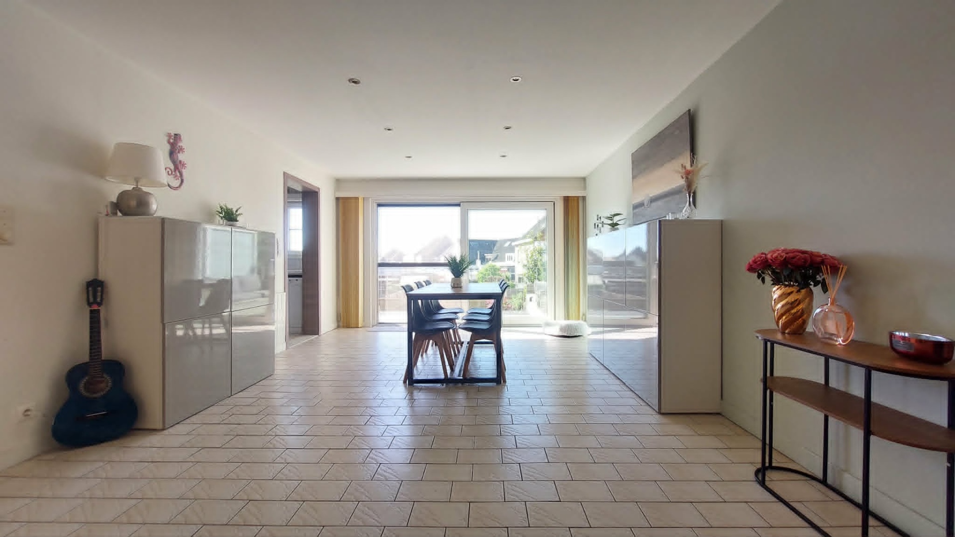 Ruime bel etage woning + zuid gerichte tuin + dubbele garage en 3 kamers - photo 4