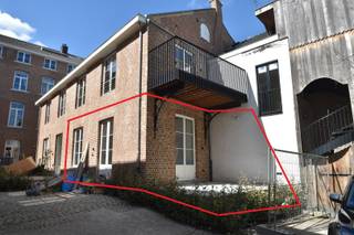 Appartement van 2026 met volgende eigenschappen:° Meest centrale punt van Tongeren tussen kwalitatieve geklasseerde gebouwen° BEN waarden rond 0 dus...