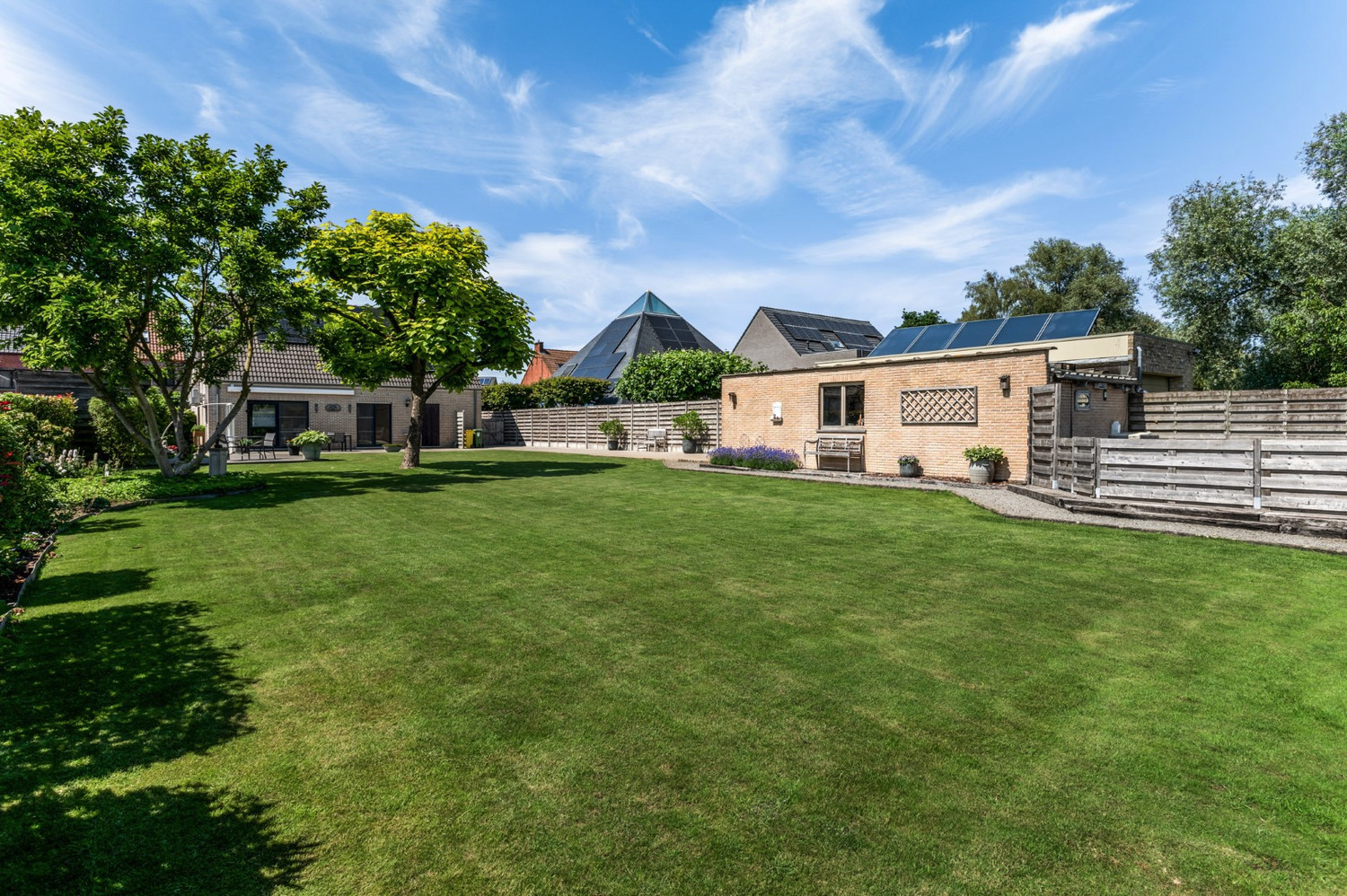 INSTAPKLARE EN ENERGIEZUINIGE WONING OP PERCEEL VAN 1.383 m²! - foto 4