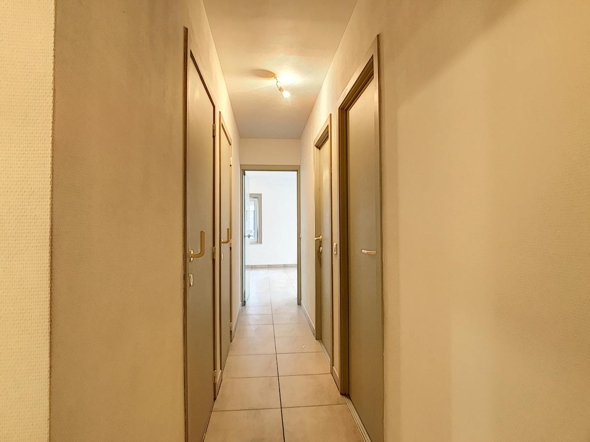 Gelijkvloersappartement met 2 slaapkamers in Kortrijk - foto 4
