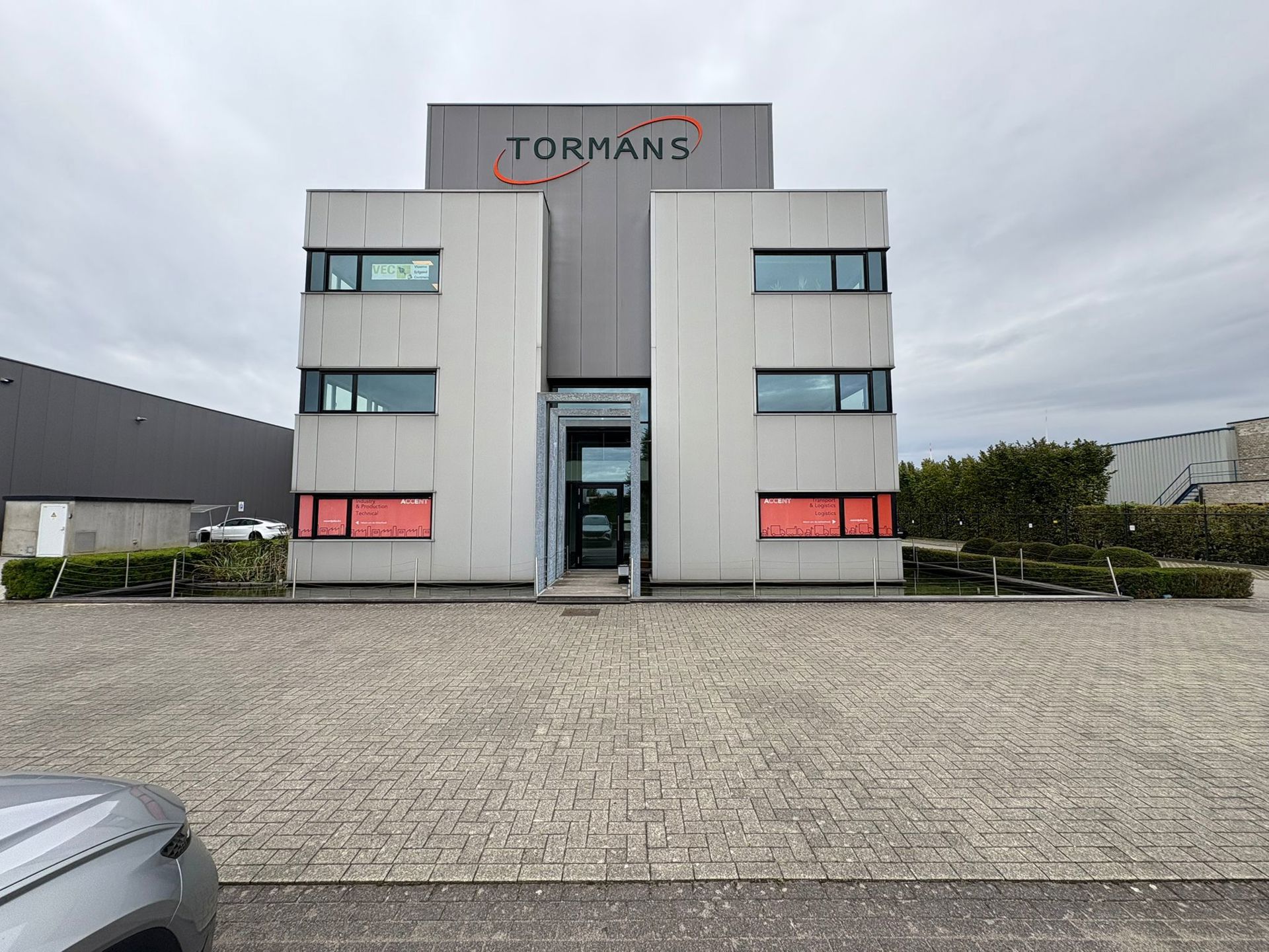 Commercial for rent in Geel