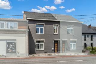 Instapklare gezinswoning op een perceel van 4a23ca gelegen op een steenworp afstand van de grens met het levendige Maastricht. Deze gegeerde...